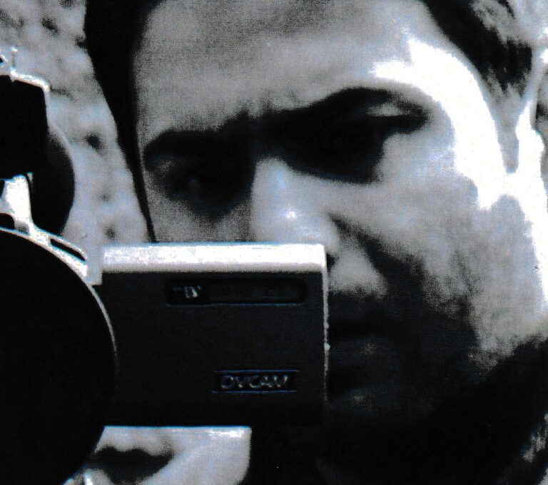 Rouzbeh Rashidi filming with a DVCAM camera, from 7th Art Magazine, 2007
